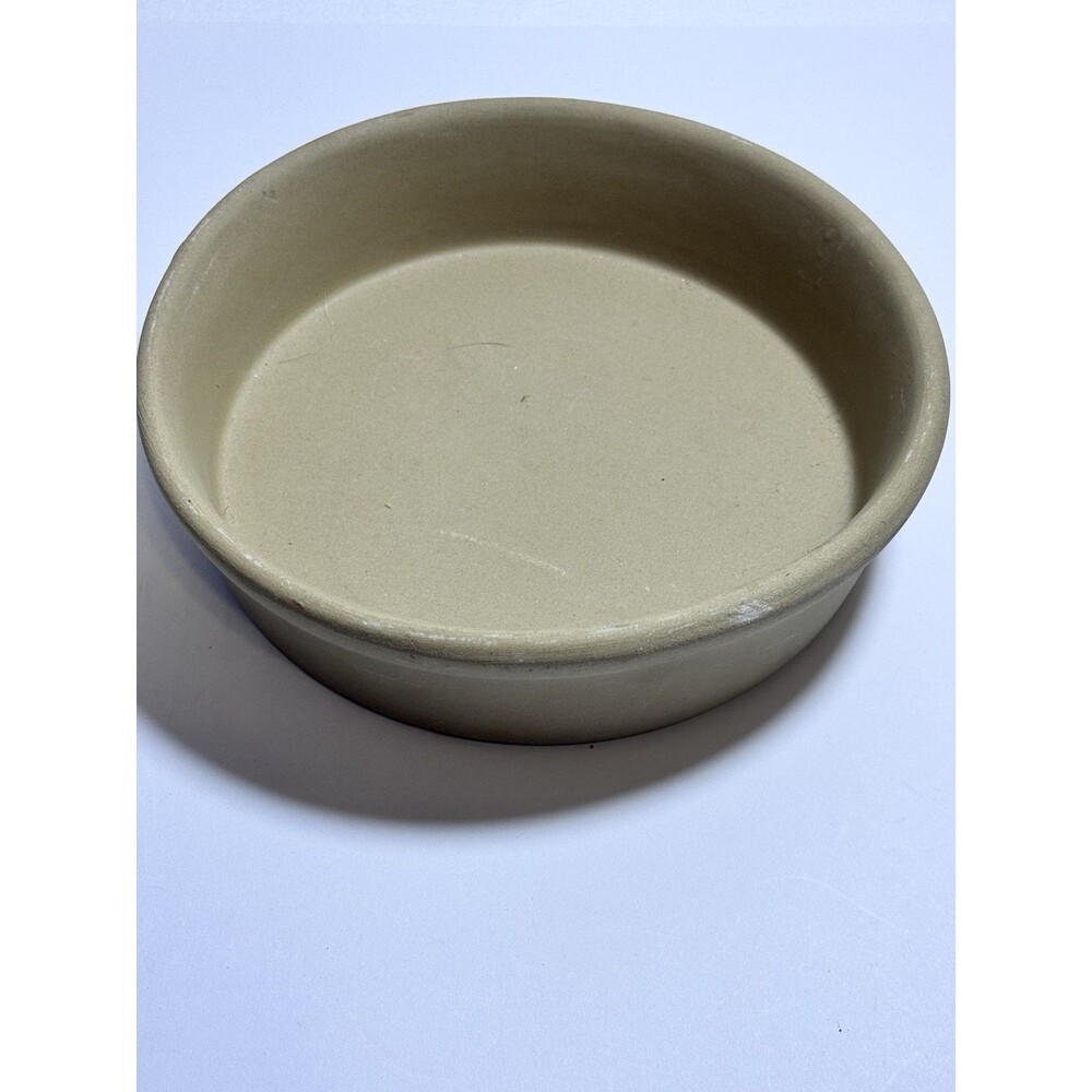 The Pampered Chef Stoneware Deep Dish Pie Plate 9 Inch Tan Family Heritage K 029